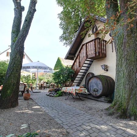 Gasthaus Zum Hirschen Oberrimsingen المظهر الخارجي الصورة